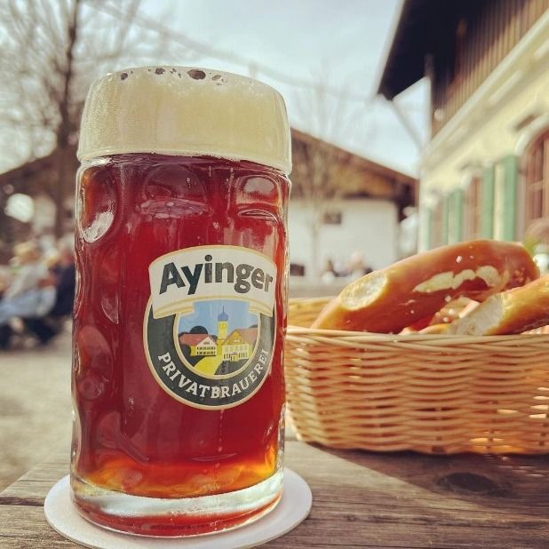 When you start craving pretzels and brats... you know Oktoberfest is right around the corner! 🤤

Go grab some of your favorite Oktoberfest beers and get ready!

Prost! 🍺🥨🌭

#oktoberfest #beersandbrats #prost
